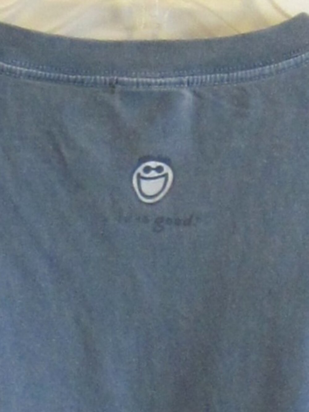 Life Is Good "Leid Back" T-Shirt, Size Large - Picture 4 of 5